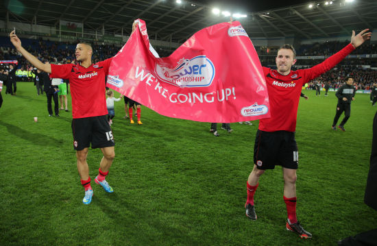 是否严格在 是否严格在