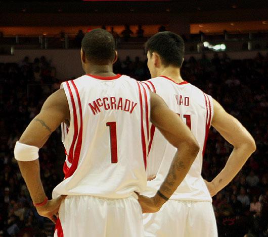 致低位触球 致低位触球