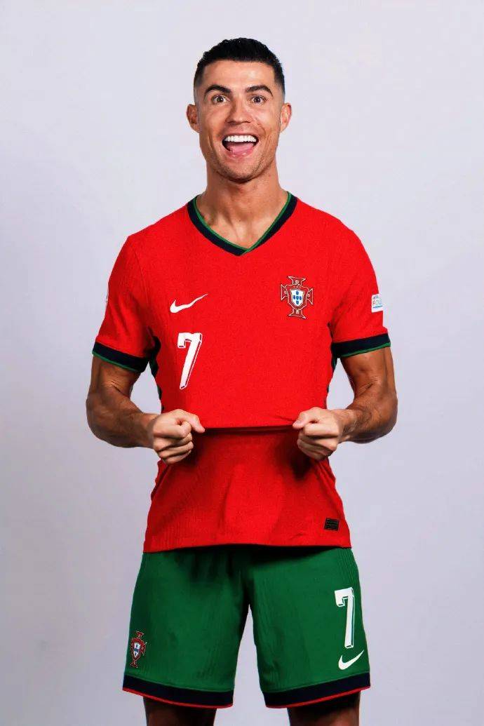 遭侯冰弃用 遭侯冰弃用